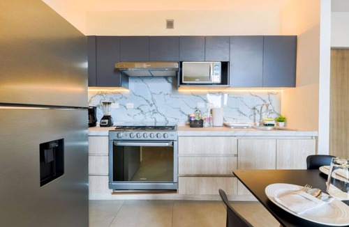 Monterrey Centro Apartment | ¡Cerca de Fundidora! 6 personas, GYM & Wifi 2BR1br