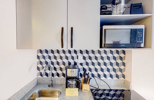 Downtown Cabo San Lucas Apartment | Cerro Colorado Studio | Condo in Cabo San Lucas