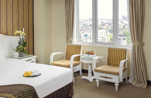 Ba Dinh Hotel | Chalcedony Grand Hotel