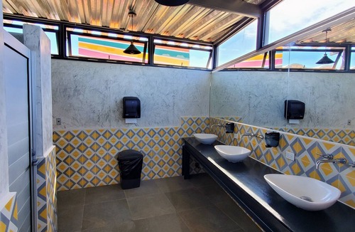 La Ventana Hotel | ChangoMango