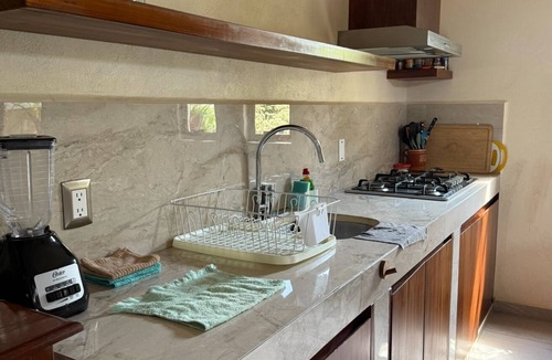 La Union de Isidoro Montes de Oca Apartment | Charming 1-bedroom apartment in brilliant Los Llanos de Temalhuacán with AC