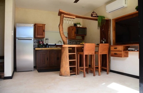 Rio Lagartos Apartment | Charming 1-Bedroom Apartment in Río Lagartos. AC, Rooftop Deck & Private Pier -F