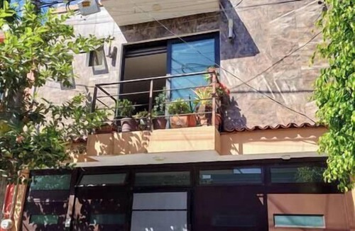 Guadalajara House | Charming 2-bedroom house with WiFi and AC in lovely Guadalajara