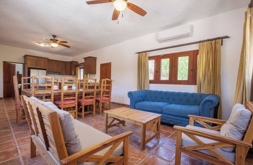 Pichilingue House | Charming 3-bedroom house with AC, WiFi in wonderful La Paz