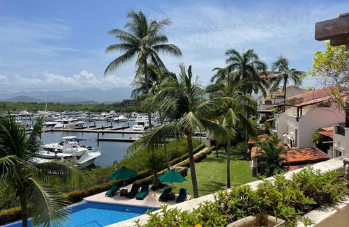 Ixtapa House | Charming, beautiful villa in front of the Marina Ixtapa. Walk 10 mins to beach