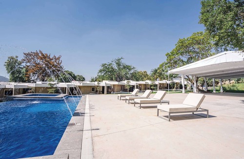 Cajititlan House | Charming Bungalow Cajititlan 2 Beds Pool