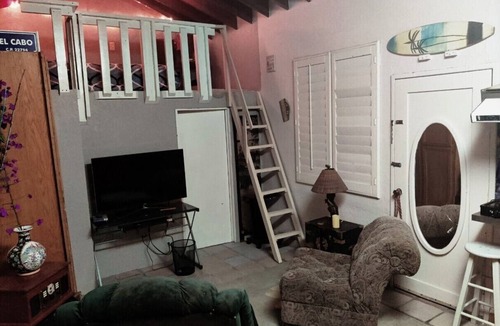 Ensenada Apartment | Charming studio in quaint Ensenada with WiFi, fitness room
