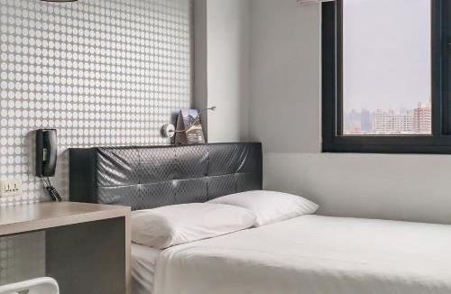 Yancheng District Hotel | CHECK inn Express Kaohsiung Love River
