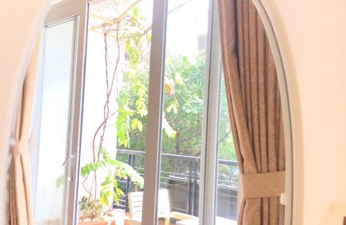 District 4 Hotel | Chez Lotus Rose