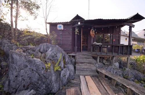 Dong Van Bed & Breakfast | Chi Pau homestay Hà Giang