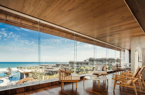Zona Hotelera Resort | Chic 1-bedroom resort with AC, fitness room in delightful San José del Cabo