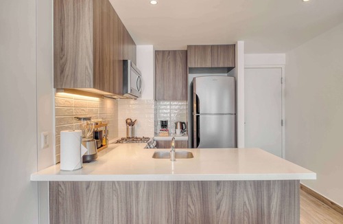 Ampliacion Granada Apartment | Chic 1-Bedroom with Balcony in New Polanco