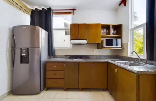 Downtown Apartment | Chic 1BR with Pool & Parking