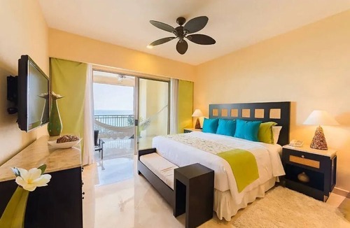 Puerto Juarez Villa | Chic 3 bedroom Suite at Garza Blanca Resort & Spa Cancun