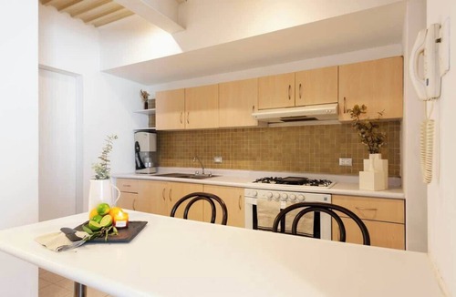 Hipodromo Apartment | Chic&Classic in the heart of CONDESA/4PAX 2BR