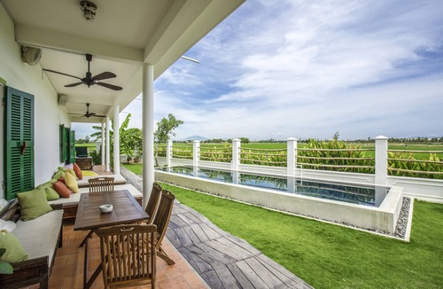 Cam Chau House | Chic French Colonial Villa in the rice fields