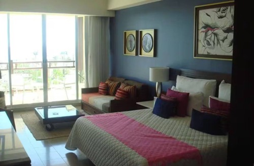 Zona Hotelera Resort | Chic Studio in beautiful San José del Cabo with fitness room, AC