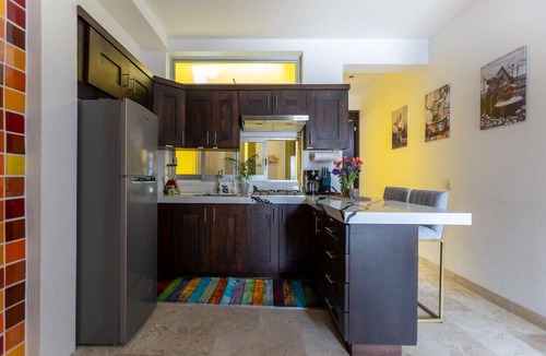 Colonia 5 de Diciembre Apartment | Chic Vallarta Beachside Retreat