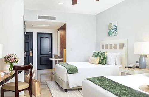 Puerto Juarez Resort | Christmas in Cancun! Luxury Ocean View 2BR - Dec 19–26 Sleeps 8