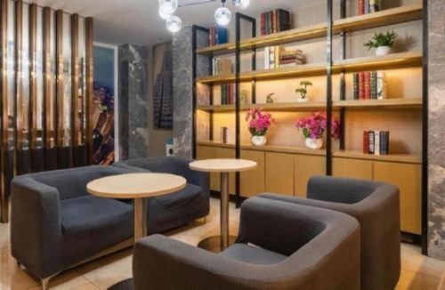 Xindu Hotel | City Comfort Inn Chengdu Giant Panda Base