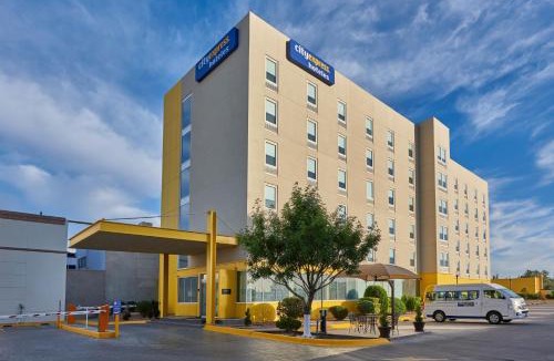 Ciudad Juarez Hotel | City Express by Marriott Ciudad Juárez