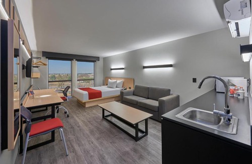 Salamanca Hotel | City Express by Marriott Salamanca