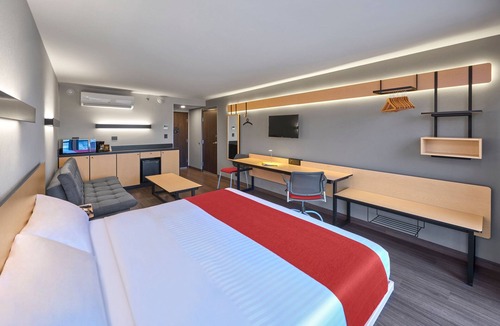 Tijuana Hotel | City Express by Marriott Tijuana Otay