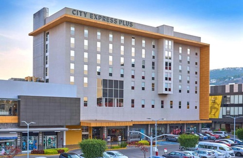 El Palomar Hotel | City Express Plus by Marriott Guadalajara Palomar