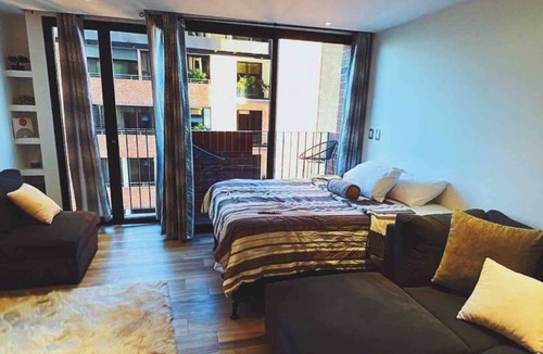 Zona 1 Apartment | Close to exclusive shopping centers! Modern apartment Airali Zona 10