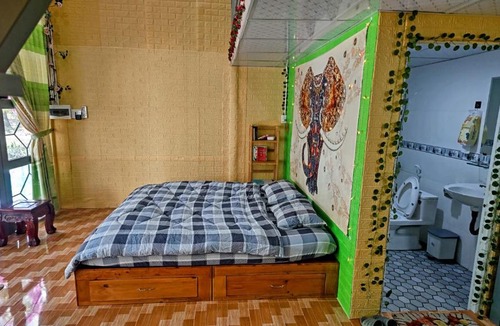 Giong Trom House | Coco Happy Farm
