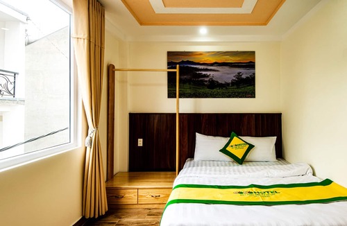 Phuong Hotel | CoCo Hotel Kinh Chao Quy Khach