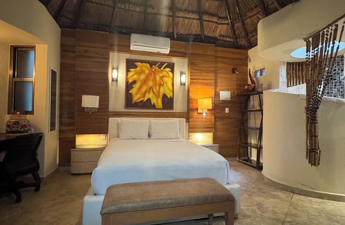 Villa Juarez Hotel | Cocos Cabañas Playa del Carmen Adults only