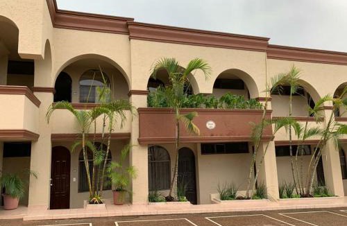 Ciudad Valles Apartment | Colonial Suites # Cinco