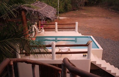 La Union House | Come surf Palo Alto at the beautiful Casa Gunz! Troncones/La Salidita/The Ranch