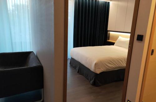 Nantun District Hotel | Comin' Place