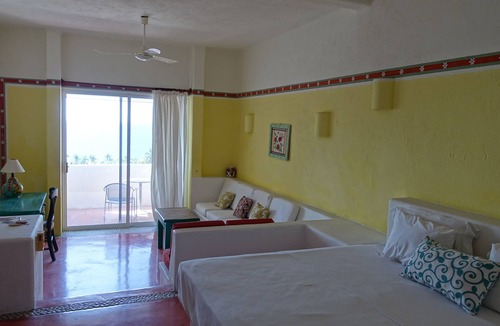 Zihuatanejo House | Complete House, ocean view, 8 minute walking to the beach