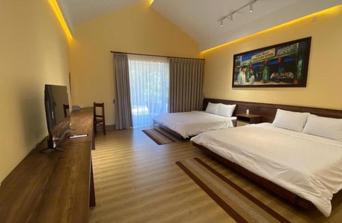 Huong Tra Resort | Con Nho RiverHouse Hue
