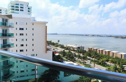 Punta Cancun Apartment | Confortable Departamento con Vista a la Laguna
