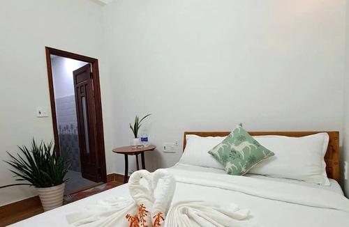 Cham Island Hotel | Cong Man Homestay - Cham Island
