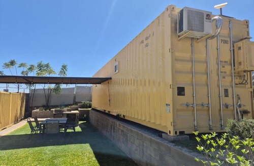 Zapopan House | Container Glamping