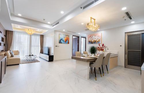 Phu My Hung Apartment | Convinia Luxury The Peak Midtown
