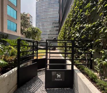 Granada Apartment | Corazón de México by Livix