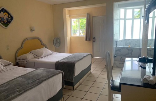 San Juan Cosala Hotel | Cosalá Grand