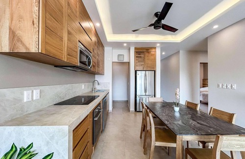 P Chahue Condo | CosttA C305 - Santa Cruz