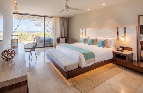 San Jose del Cabo Resort | Cozy 1-bedroom resort in perfect San José del Cabo with AC