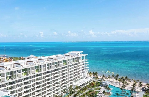 Punta Sam Condo | Cozy 1-bedroom condo in beautiful Cancún with AC and gym