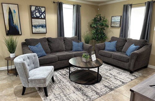 Pharr Apartment | Cozy 2-bedroom 2-bath apartment in Pharr, close to Airport and Mall