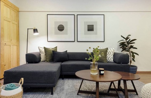 Zona Rosa Apartment | Cozy Apt. hidden inside an antique plaza @Juarez
