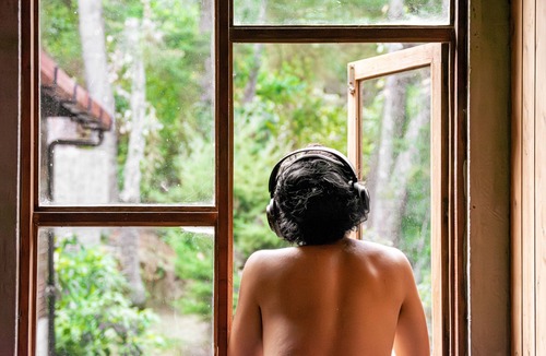Santa Catarina Barahona Cabin | Cozy Forest Cabin w/Fire Pit Gated Community - Near Guatemala City