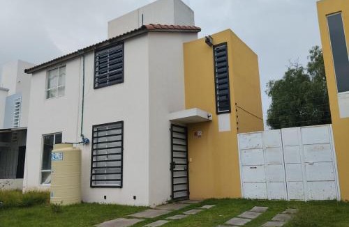 Playon la Gloria House | Cozy House with Private Garden in Pachuca